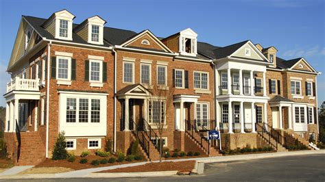 What You Must Know Before You Buy a Townhouse