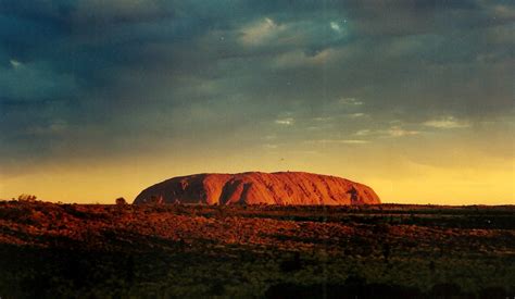 Uluru Wallpapers - Top Free Uluru Backgrounds - WallpaperAccess