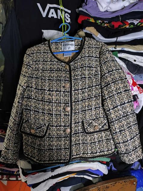 CHANEL TWEED JACKET, Women's Fashion, Coats, Jackets and Outerwear on ...