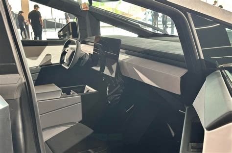 Leaked 2024 Tesla Cybertruck Interior Images Reveal An Underwhelming ...