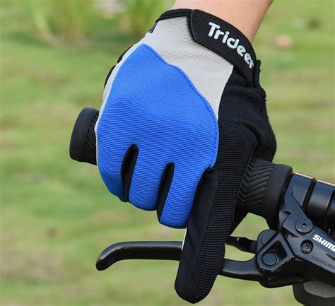 Best Cycling gloves for Wrist Pain in 2020 - Cyclepedal