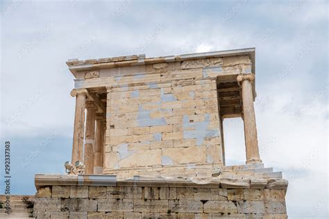 Temple of Athena Nike on the Acropolis of Athens, Greece Stock Photo ...