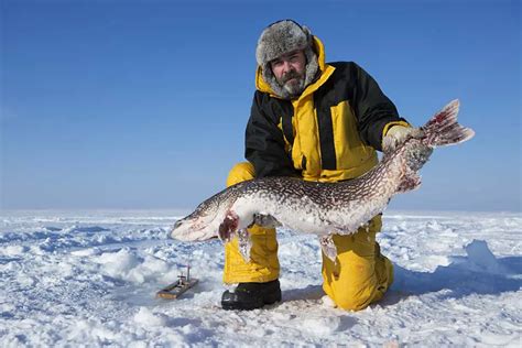 Ice Fishing in Montana (MT) - Top Spots with Map