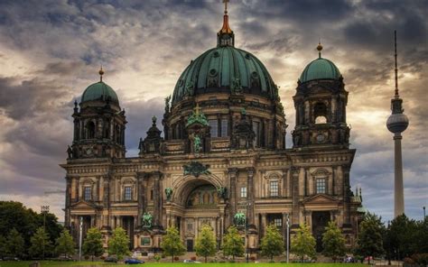 HD Old New German Architecture Wallpaper | Download Free - 69613