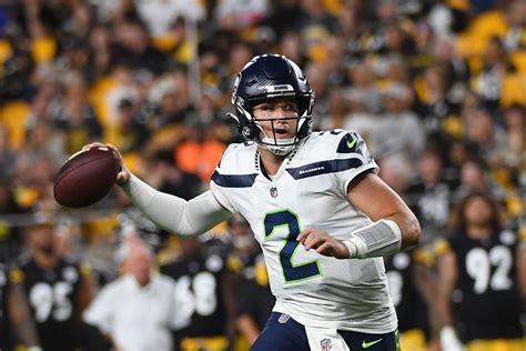 Seahawks Drew Lock returns , will “play a lot” against Cowboys in preseason finale - Field Gulls