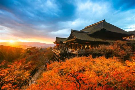 20 Beautiful Japanese Seasonal Words for Autumn - Team Japanese