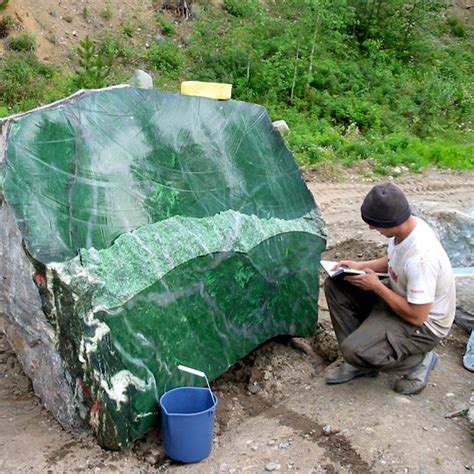 Jade - Gemstone, Types, Occurrence, Properties - Geology In