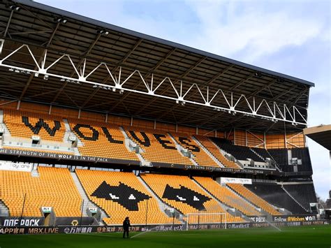 Wolves plan to extend Molineux stands in stadium vision | Express & Star