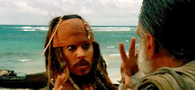 Oooo gif | Pirates of the caribbean, Jack sparrow gif, Captain jack sparrow