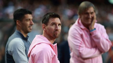 Merciless Boos Rain Down On Lionel Messi After Failure To Appear