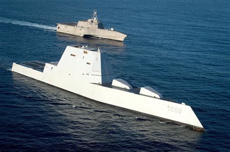 The Navy's Stealthy Zumwalt-Class Destoryer Has 1 Big Problem | The ...