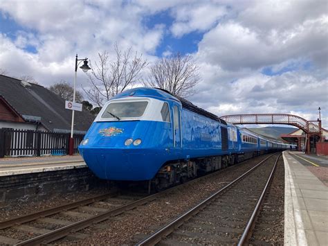 The Midland Pullman at Aviemore Railway Station | Highland C… | Flickr