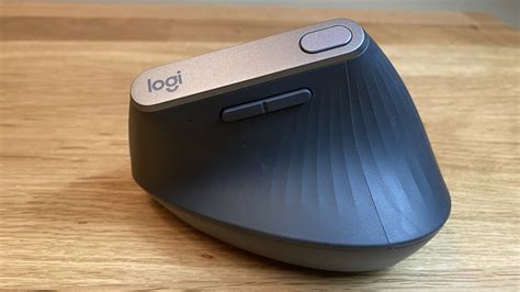 Logitech MX Vertical Ergonomic Mouse Review | PCMag