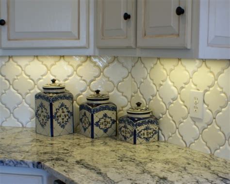 Backsplash School(2): What Is Arabesque Backsplash Tile?