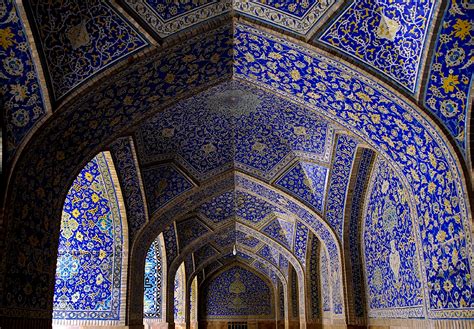 Tiling, Symbol of Ornamental Elements in Iran | Visit iran