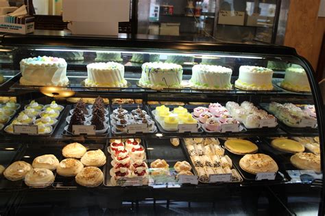 Bakery, Pies, Cake Shop - Lincoln Bakery - Bellevue, Pennsylvania