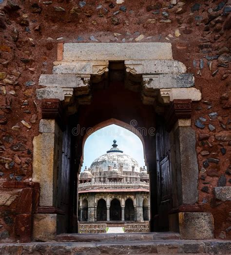 Tomb of Mughal King in India Stock Photo - Image of buried, exterior: 189628262