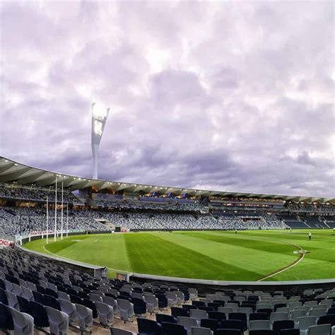 Go Cats! GMHBA Stadium Geelong | meetpat