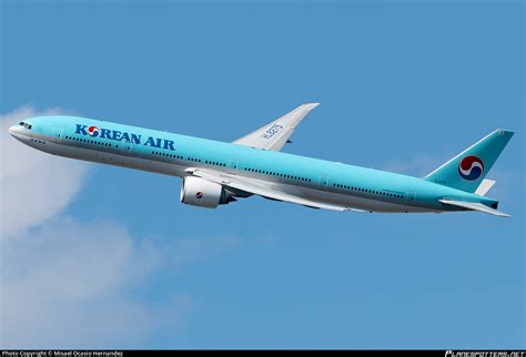 HL8275 Korean Air Lines Boeing 777-3B5ER Photo by Misael Ocasio Hernandez | ID 1077165 ...