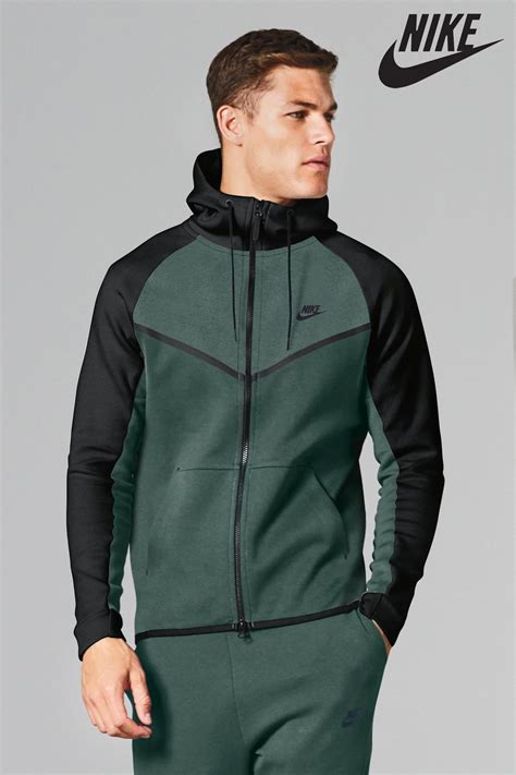 +21 Nike Tech Fleece Tracksuit Mens References