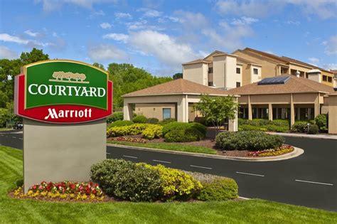 Write Review - Courtyard by Marriott Nashville Airport TN