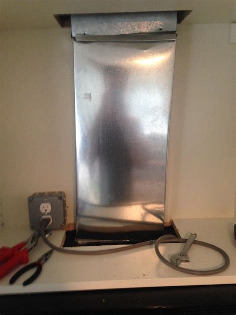 How to best connect this microwave to the exhaust vent? - Home Improvement Stack Exchange