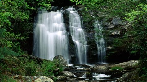 Great Smoky Mountains National Park, Tennessee, USA - Traveldigg.com