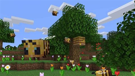 Minecraft Bee Hive & What it Does - Gamerheadquarters