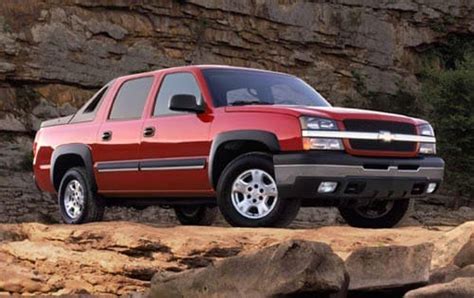 2006 Chevy Avalanche Review & Ratings | Edmunds