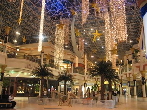 Dubai Shopping Malls: Wafi Mall