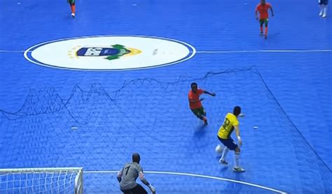 Futsal legend Falcao scores flicked backheel goal for Brazil vs Zambia ...