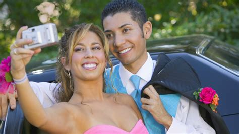 How to Rent a Luxury Car for Prom - AutoSlash