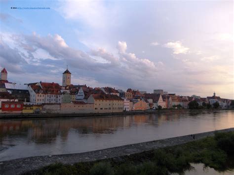 Regensburg seen from the old stone bridge | Regensburg