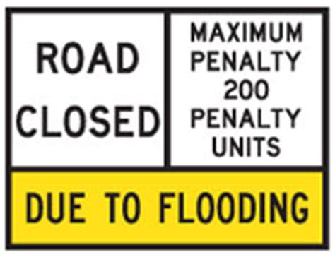 Road flooding signage (Department of Transport and Main Roads)