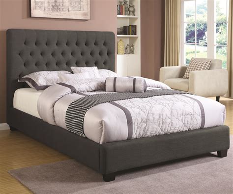 Coaster Upholstered Beds Queen Chloe Upholstered Bed with Tufted ...