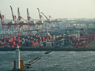 Port of Yokohama A-Groin container terminal | colorful conta… | yuukin | Flickr
