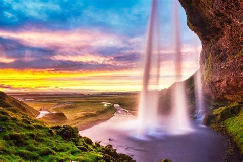 15+ Must-See Natural Wonders of Iceland you must visit (2023)