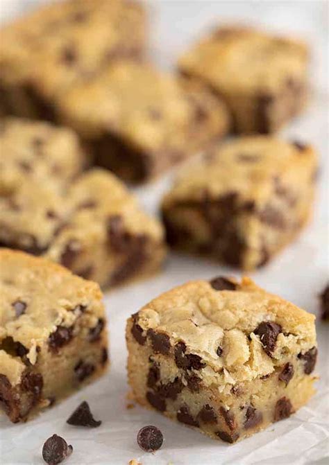 Chocolate Chip Cookie Bars - Preppy Kitchen