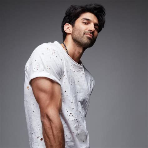 EXCLUSIVE: Aditya Roy Kapur to gain 10 kilos, will sport two different looks for Malang ...