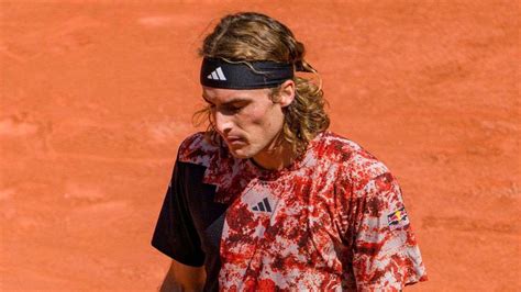 Top-ten seeded Stefanos Tsitsipas, Andrey Rublev through second round at Roland-Garros 2023 Day ...