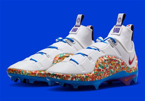 Nike LeBron 4 "Fruity Pebbles" Cleats | SneakerNews.com