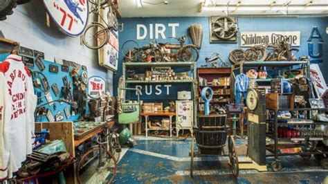 What You'll Really Find When Visiting American Pickers' Antique Archaeology Store