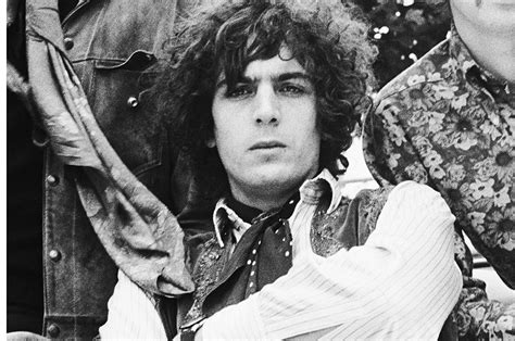 Pink Floyd founder Syd Barrett to be honoured with memorial and concert