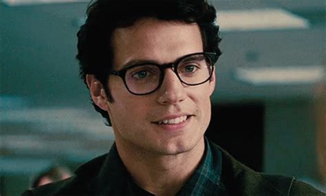 Superman Henry Cavill GIF - Superman Henry Cavill Clark Kent - Discover ...