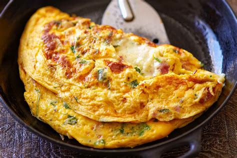 Ham and Cheese Omelet Recipe | Leite's Culinaria