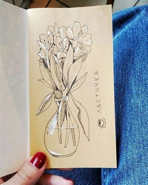 Flowers #art #sketch #sketchbook #illustration #flowers #graphic in ...