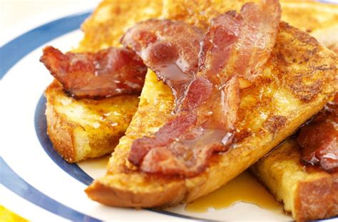 French Toast With Maple Syrup And Bacon | American Recipes | GoodtoKnow