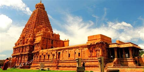 Top 10 Tourist Attractions in Tamil Nadu-Tourist Sites in Tamil Nadu