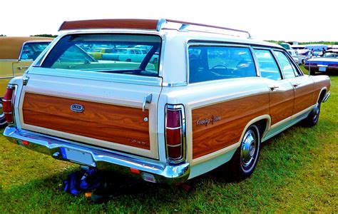 Pin on Vintage Station Wagons