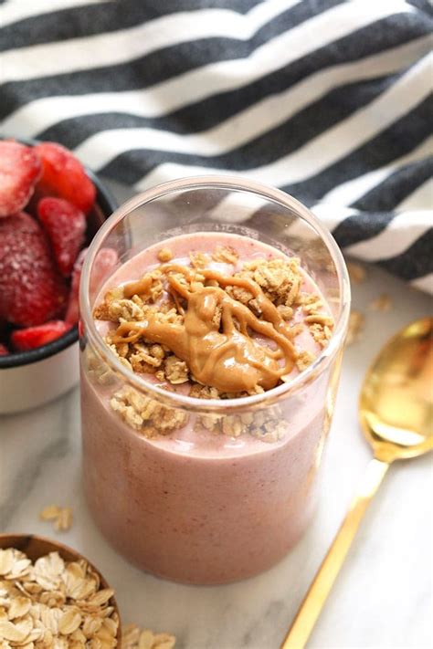 Breakfast Smoothie (strawberry + pb + protein) - Fit Foodie Finds